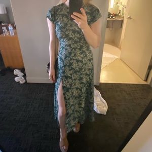 UO Patterned Tie-back Slit Midi Dress